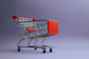 Minimum Mor Arkaplanlı Alışveriş Arabası Satış Sezonu Açıklaması