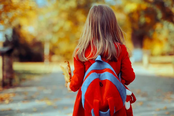 Little Girl Wearing School Backpack Returning Classes — Stock Photo, Image
