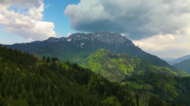 Slovenya ve Podolseva köyü civarındaki İHA görüntüleri.