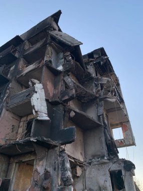 A destroyed multi-storey building from an air bomb explosion. A burned-out residential building due to a rocket explosion. Russia's war with Ukraine, Borodyanka, Kyiv region, July 21, 2022.