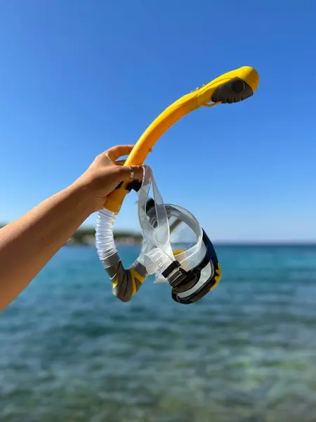 Snorkel Masker Voor Zwemmen Onder Water Hand Accessoires Voor Duiken — Stockfoto