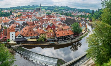 Çek Cumhuriyeti Cesky Krumlov ve Vltava nehri manzarası