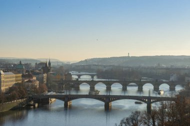 Vltava Nehri üzerindeki köprülerin manzarası, Prag, Çek Cumhuriyeti