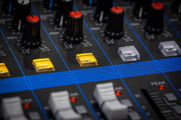 Soundmixer Vorhanden Professionelles Audio Mischpult Mit Licht — Stockfoto