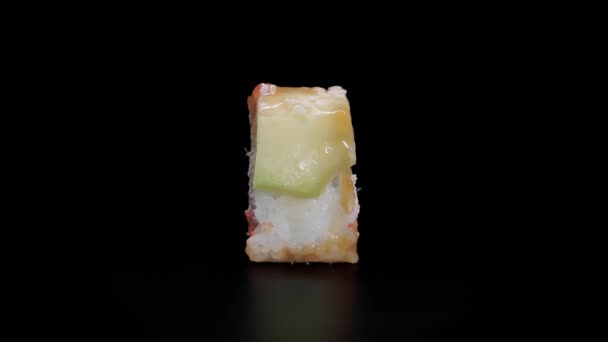 Sushi Awokado Filadelfijski Ser Śmietankowy Nasiona Sezamu Sos Ungi Jedzenie — Wideo stockowe