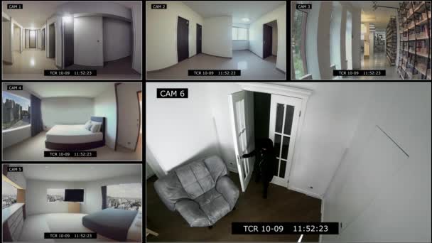 Bölünmüş Ekran Gözetleme Sistemi Cctv Kameraları Eve Bir Hırsızın Girdiğini — Stok video