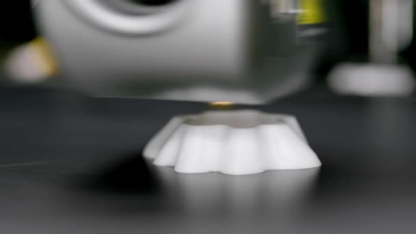3D印刷机用塑料打印技术产品 工作3D打印机头 — 图库视频影像