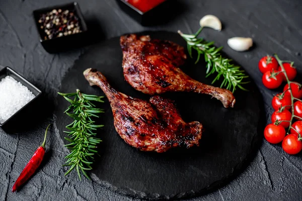 Grilled Chicken Legs Spices Herbs Black Background — 图库照片