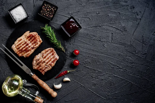 Grilovaný Masový Steak Kořením Bylinkami Pojetí Jídla — Stock fotografie