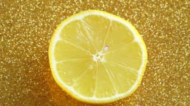 Dönen Limon Taze, olgun, sulu, lezzetli. Makro çekim.