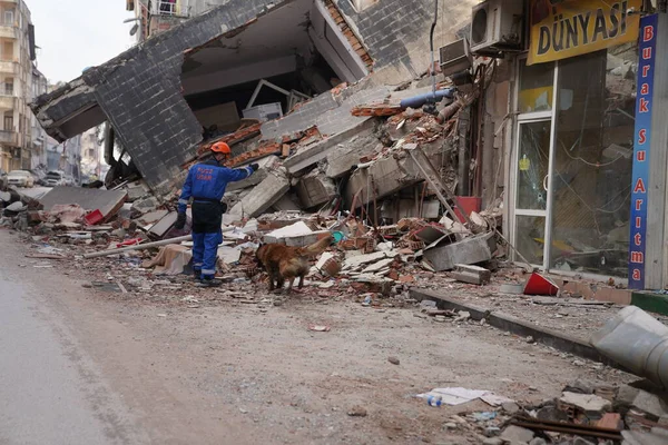 Antakya, Hatay, Türkiye - 12 Şubat 2023: Türkiye Depremi, Kahramanmaras, Gaziantep, Adana, Hatay, Adiyaman Şubat 2023, Deprem Sahneleri