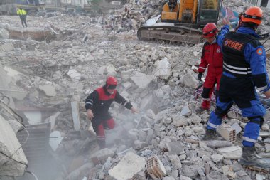 Antakya, Hatay, Türkiye - 13 Şubat 2023: Türkiye Depremi, Kahramanmaras, Gaziantep, Adana, Hatay, Adiyaman Şubat 2023, Deprem Sahneleri