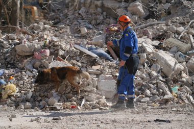 Antakya, Hatay, Türkiye - 15 Şubat 2023: Türkiye Depremi, Kahramanmaras, Gaziantep, Adana, Hatay, Adiyaman Şubat 2023, Deprem Sahneleri