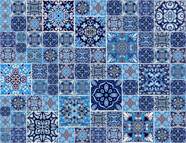 Mavi Azulejos Tile Duvar Kağıdı. Geleneksel Portekiz Mozaiği, Yatay Akdeniz Dekorasyonu. Suluboya Sanatlar, Antika Seramik Tablo Mirası. Eski El Boyalı Paneli, Çiçek Örtüsü Şablonu