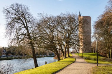 Tarihi şehir merkezi Bruges 'ün (Brugge) klasik manzarası, Batı Flanders, Belçika