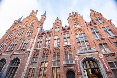 Tarihi şehir merkezi Bruges 'ün (Brugge) klasik manzarası, Batı Flanders, Belçika