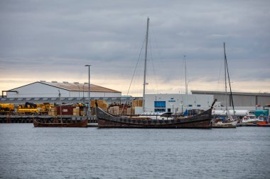 Reykjavik 'teki opera binası.