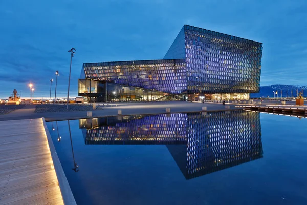 Opera Huis Reykjavik Stockfoto