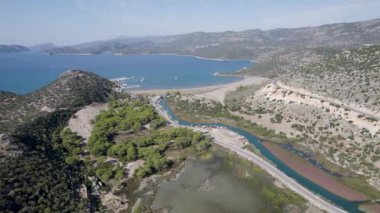 Antalya Andriake kentindeki antik Türkiye kentinin kalıntıları.