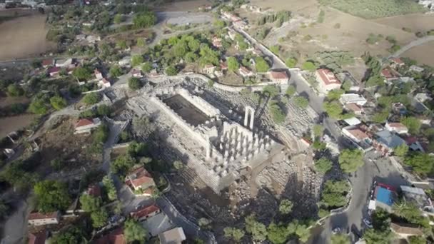 Pandangan Drone Atas Kuil Apollo Didyma Kota Kuno Saat Matahari — Stok Video