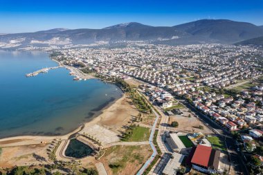 Didim Akbuk Türkiye 'den yazlık hava manzarası. 
