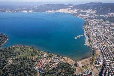 Didim Akbuk Türkiye 'den yazlık hava manzarası. 