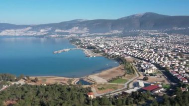 Didim Akbuk Türkiye 'den yazlık hava manzarası.