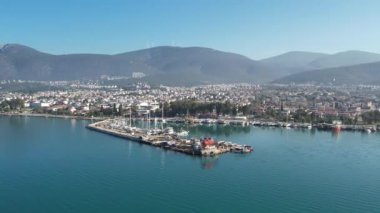 Didim Akbuk Türkiye 'den yazlık hava manzarası.
