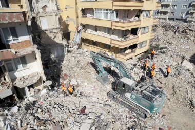 Türkiye depremi, kahramanmaralar, gaziantep, adana, Hatay, Adiyaman Şubat 2023, deprem sahneleri