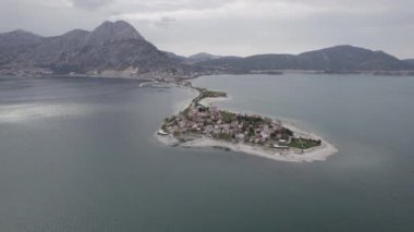 Isparta Egirdir Gölü Yeşil Ada