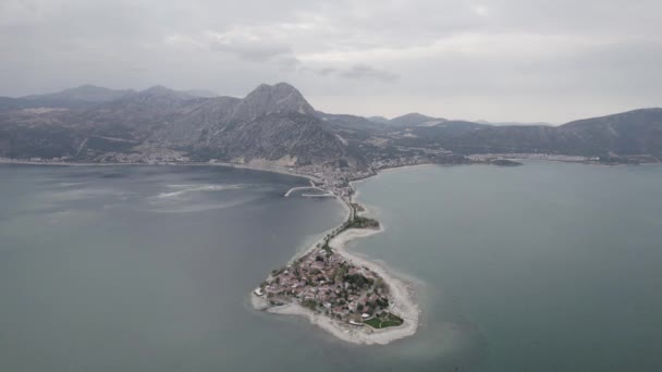 Isparta Egirdir Lac Green Island — Video