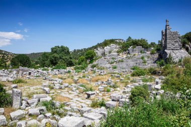 Adada, Türkiye 'nin Isparta ilinde yer alan antik Pisidia' da antik bir kent ve arkeoloji alanıdır..