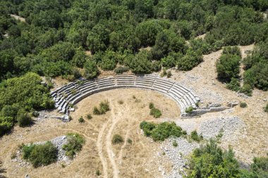 Adada, Türkiye 'nin Isparta ilinde yer alan antik Pisidia' da antik bir kent ve arkeoloji alanıdır..