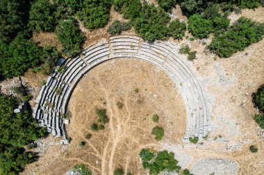 Adada, Türkiye 'nin Isparta ilinde yer alan antik Pisidia' da antik bir kent ve arkeoloji alanıdır..