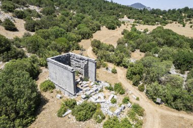 Adada, Türkiye 'nin Isparta ilinde yer alan antik Pisidia' da antik bir kent ve arkeoloji alanıdır..