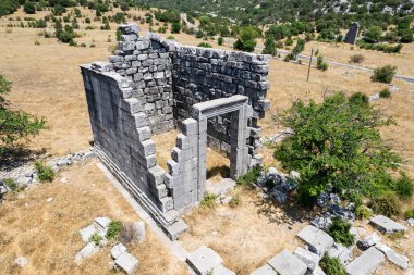 Adada, Türkiye 'nin Isparta ilinde yer alan antik Pisidia' da antik bir kent ve arkeoloji alanıdır..