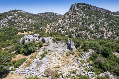 Adada, Türkiye 'nin Isparta ilinde yer alan antik Pisidia' da antik bir kent ve arkeoloji alanıdır..