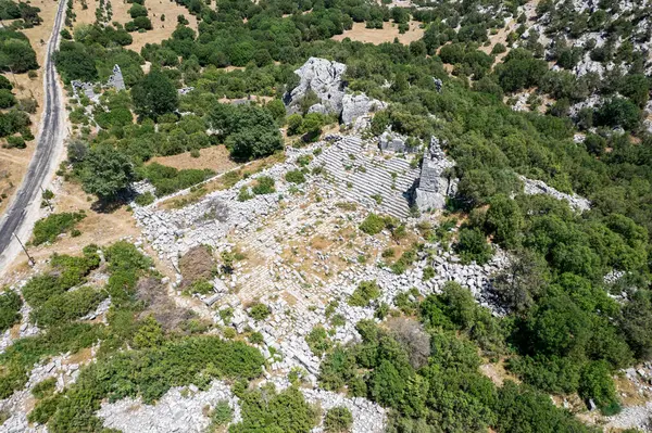 Adada, Türkiye 'nin Isparta ilinde yer alan antik Pisidia' da antik bir kent ve arkeoloji alanıdır..