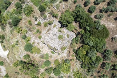 Antik Efes, Seluk, zmir, Türkiye yakınlarındaki Belevi mozolesinin kalıntıları.