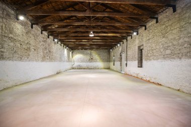 Boş ambar ofis veya ticari alan, endüstriyel arka plan