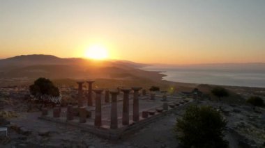 Athena Tapınağı Assos Antik Şehir İnsansız Hava Aracı Videosu, Behramkale Asos, Çanakkale Türkiye (Trkiye)