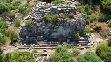 Antik Efes, Seluk, zmir, Türkiye yakınlarındaki Belevi mozolesinin kalıntıları.