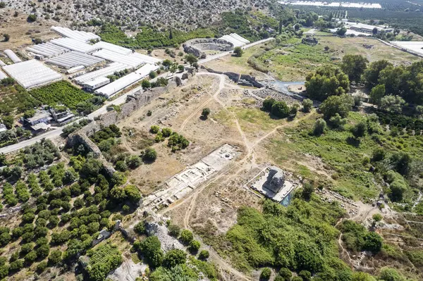 Antalya, Lmyra 'daki Antik Tiyatro.