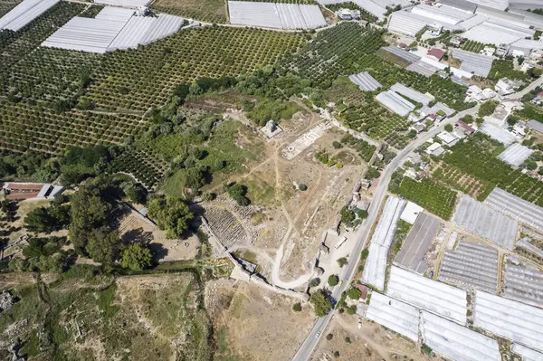 Antalya, Lmyra 'daki Antik Tiyatro.