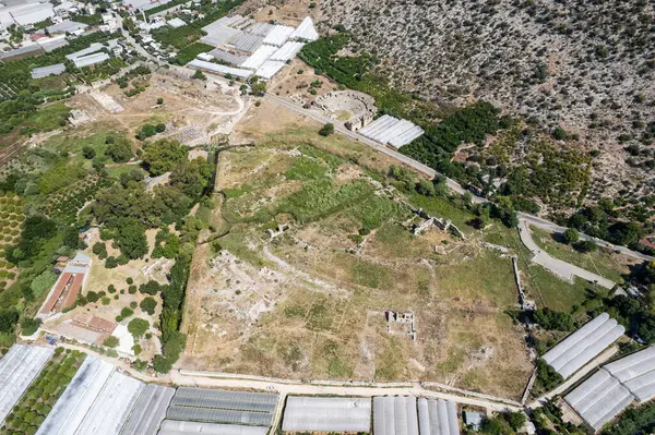 Antalya, Lmyra 'daki Antik Tiyatro.