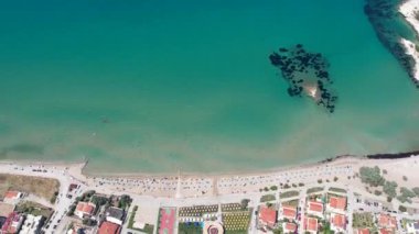 İzmir 'in Mordogan ilçesinde Ardic Brach görüşü