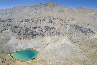 Resimli yüksek irtifa gölü manzarası Yeilgl, Yeşil göl, Gmbe, Antalya