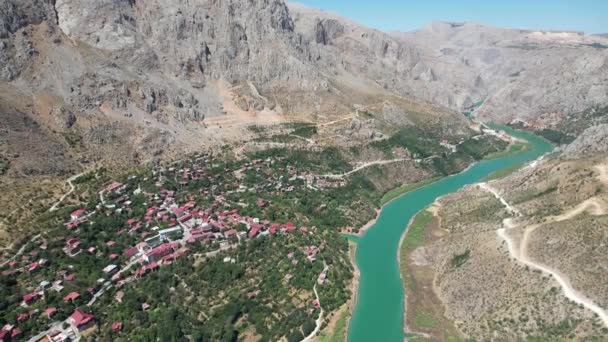 Pemandangan Drone Udara Dari Distrik Erzincan Kemaliye Kota Paragliding Dan — Stok Video
