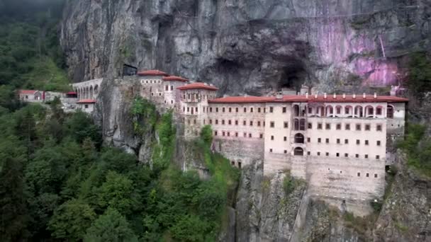 Monasterio Sumela Smela Manastr Drone Photo Parque Nacional Altndere Maka — Vídeos de Stock