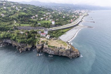 Giresun 'daki Eynesil Şatosu, Türkiye.